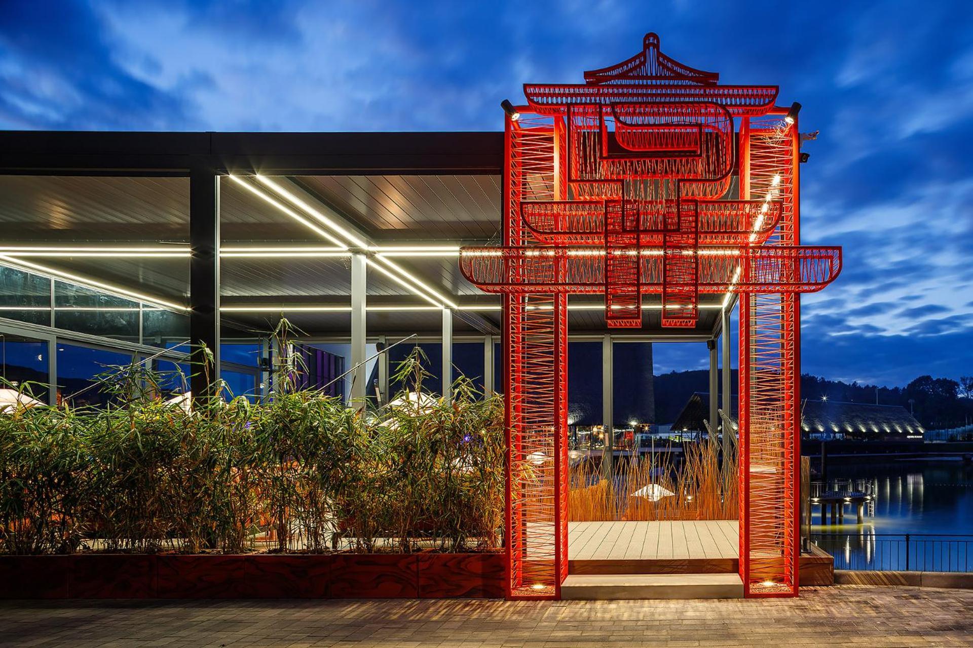 Emily Resort Leópolis Exterior foto The Chinese pavilion
